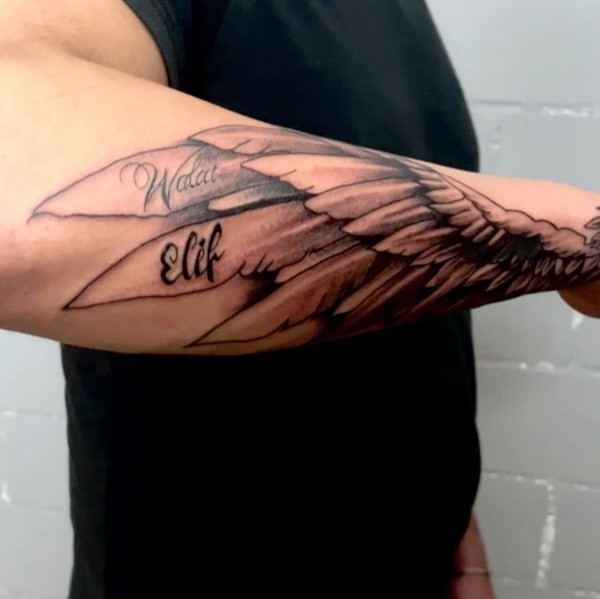 bigdrips-tattoo-studio-taetowierung-fluegel-arm-unterarm